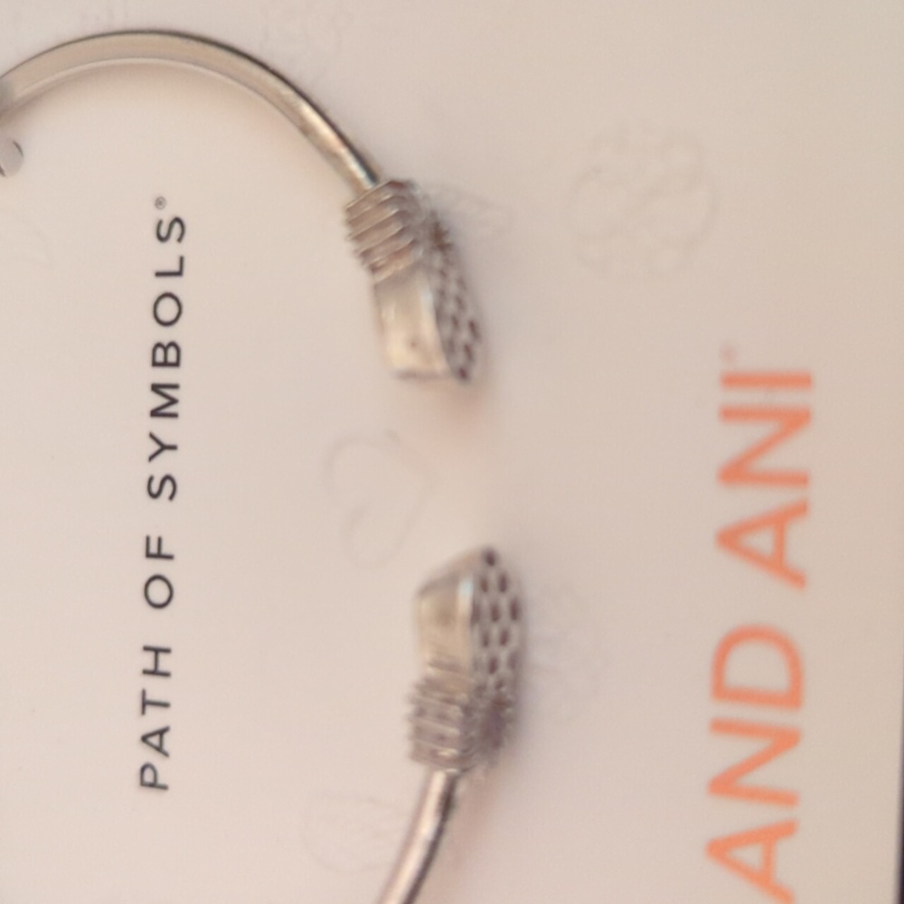 Alex and Ani 925 Silver Pineapple Cuff Bracelet - Picture 2 of 4
